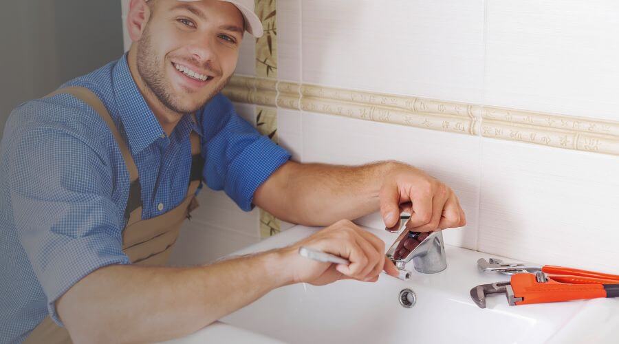 Handle or spout repair in Marathon, FL
